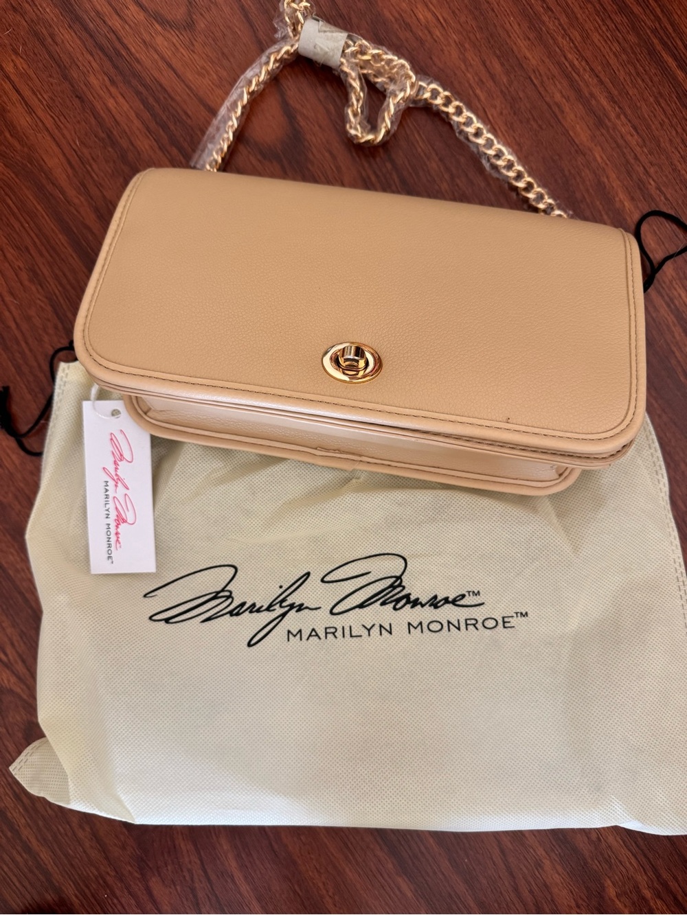 Marilyn Monroe Beige Crossbody with Gold Chain